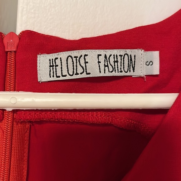 EUC Festive Holiday Heloise Fashion Red Fit and Flare Mini Dress V Neck Zip Back - Picture 3 of 6